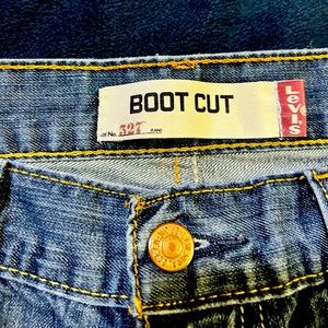 Mens Levi Boot Cut 527 Jeans Size 32*34